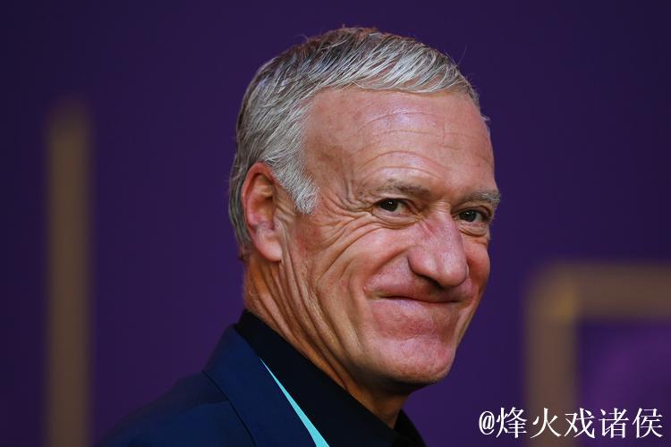 德尚与记者聊抽签:没人想落入死亡之组 德尚与记者聊抽签:没人想落入死亡之组